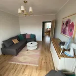 Mieszkanie W Centrum Gizycka 아파트